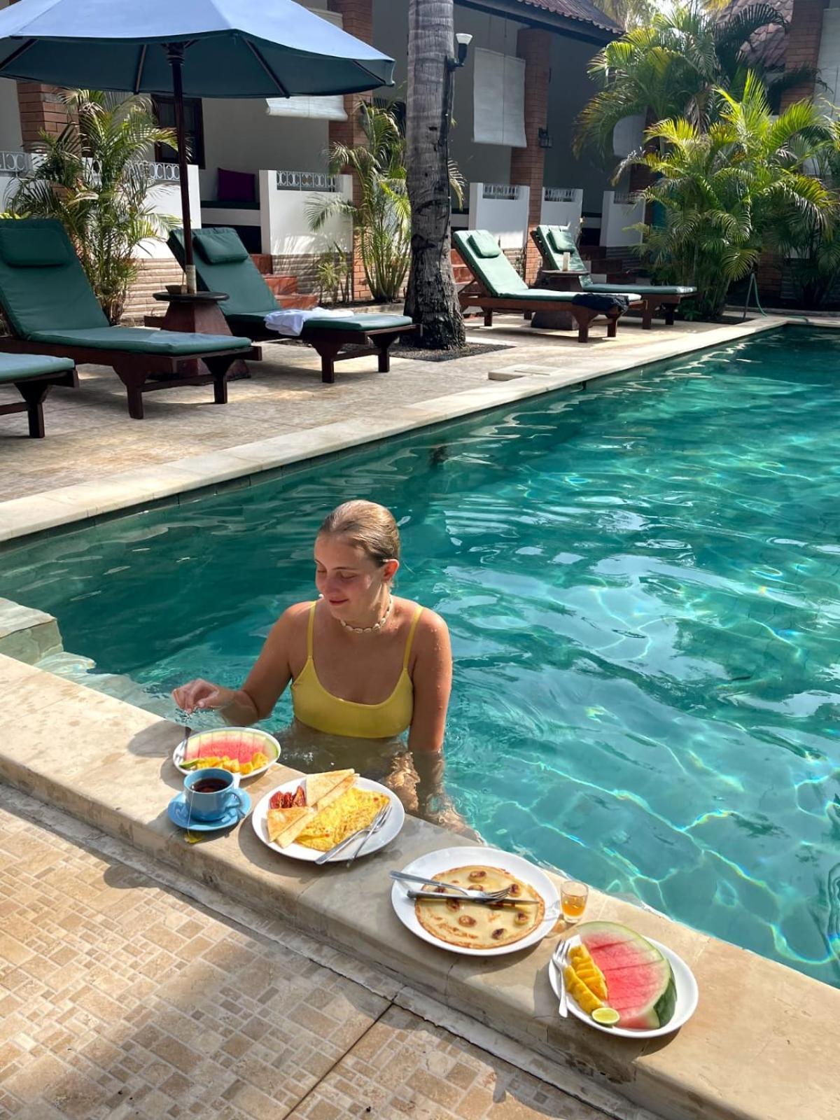 White Coconut Resort Gili Trawangan Exterior foto